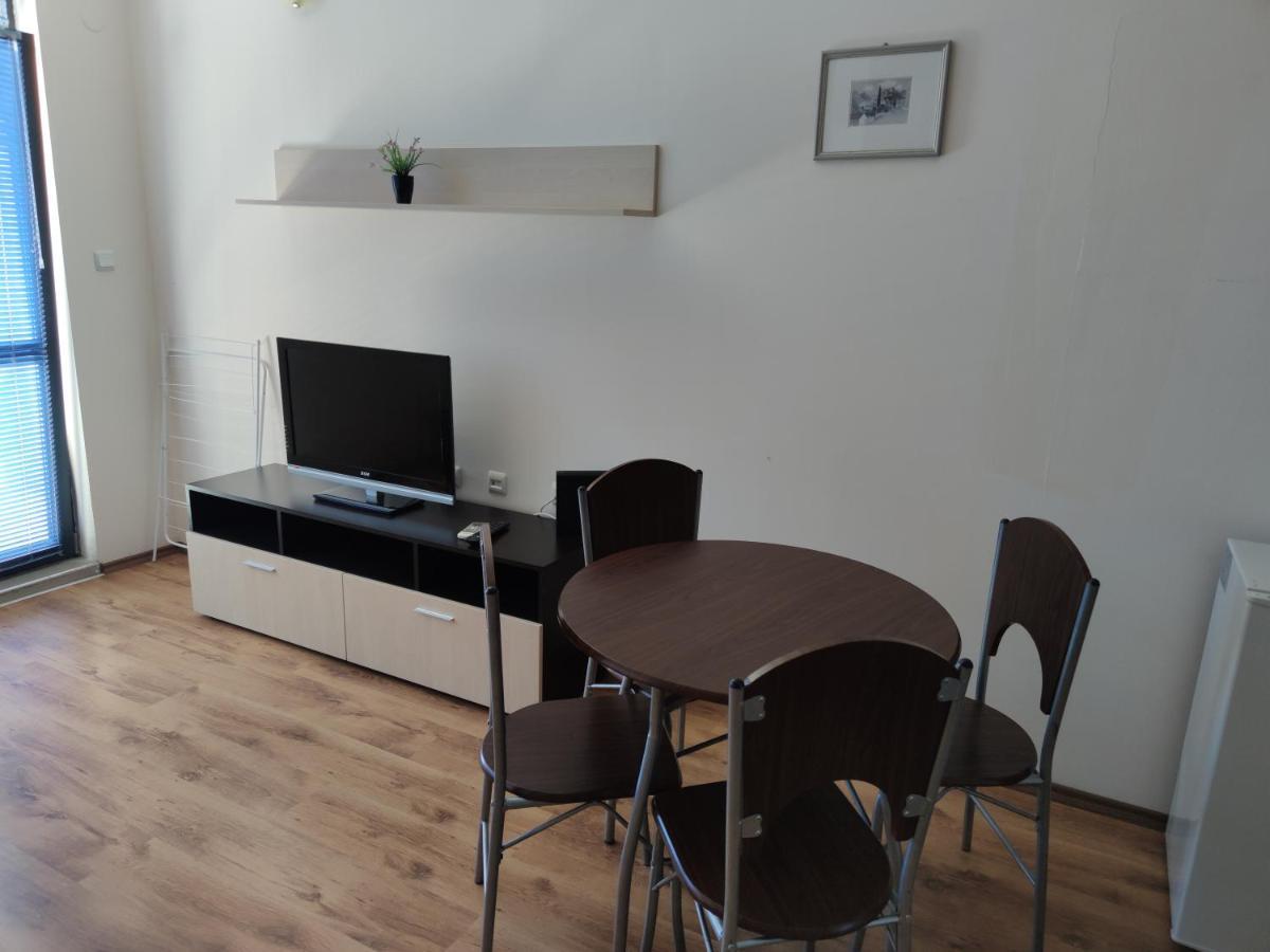 גולדן סנדס Europroperties Yalta Apartments מראה חיצוני תמונה