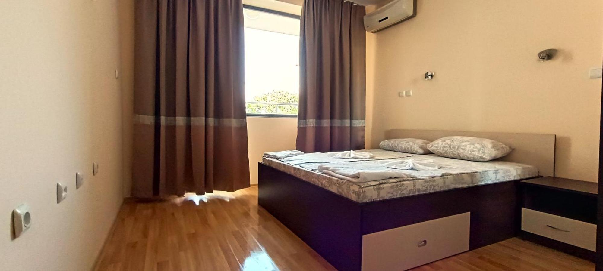 גולדן סנדס Europroperties Yalta Apartments מראה חיצוני תמונה