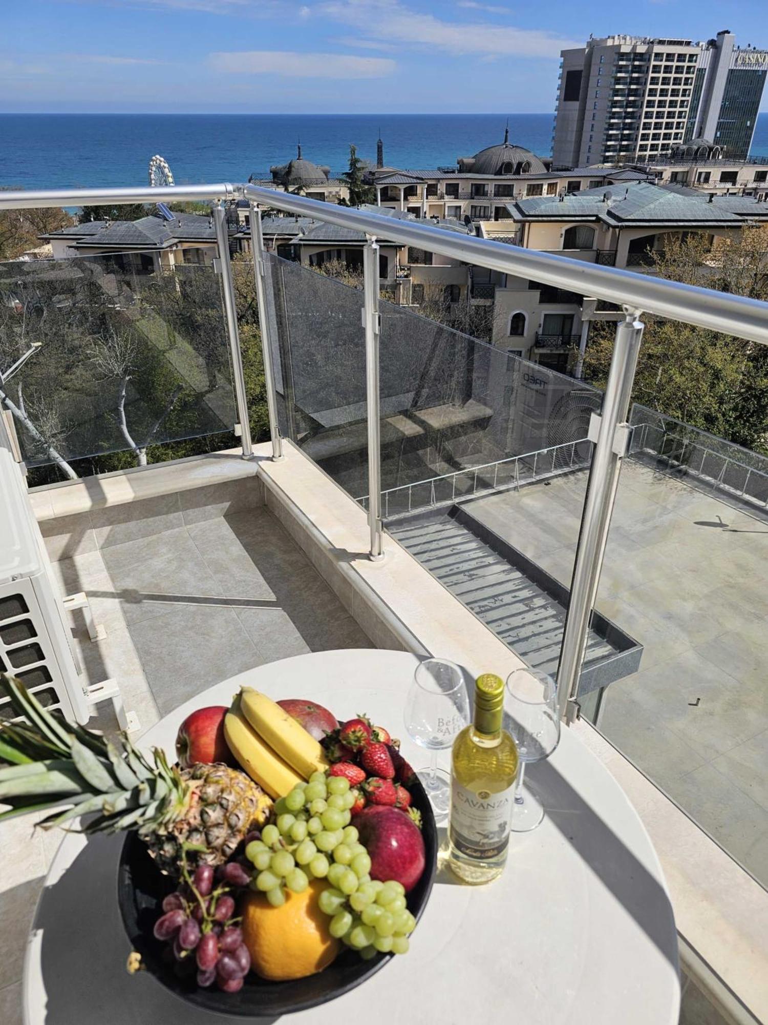 גולדן סנדס Europroperties Yalta Apartments מראה חיצוני תמונה